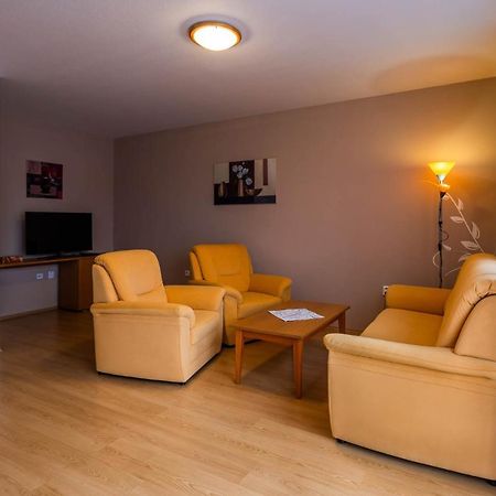 Apartman Eliska Тршебонь Екстер'єр фото